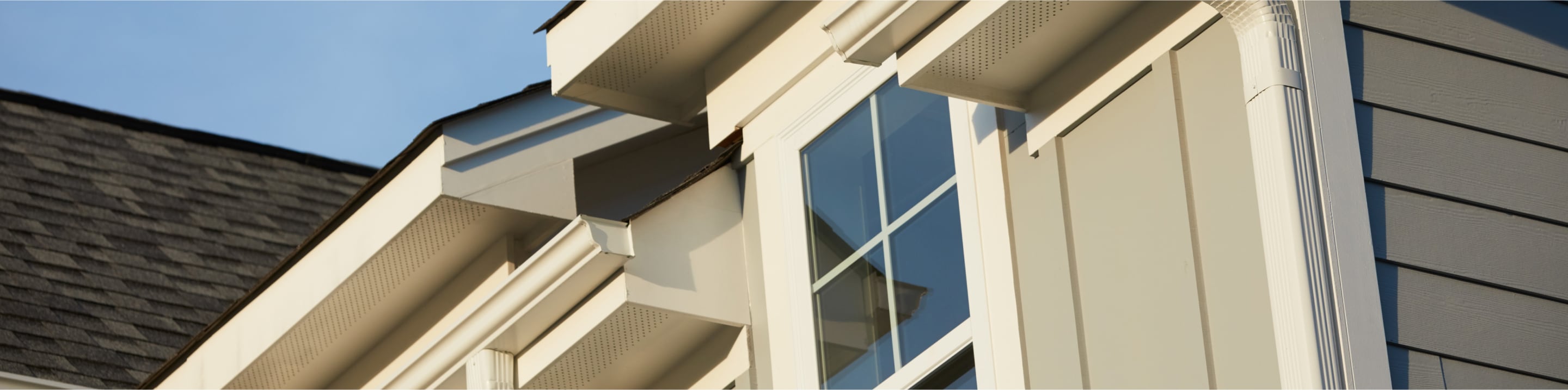 Full width image bar