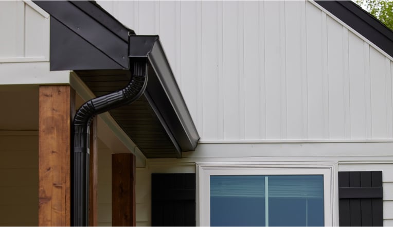 LFR_Exterior_CloseUp_Gutters_ProductCard_Module-1_5_382x220_p3