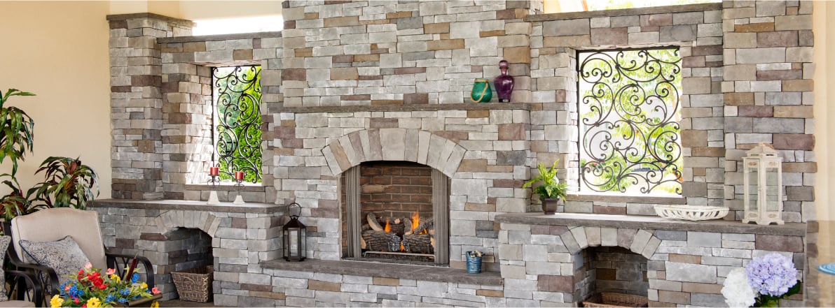 LULA Stone veneer Canyon Ledge in Niagara