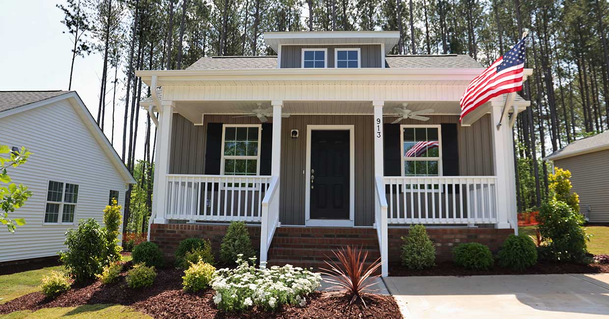 LULA® Windows and Mastic® Siding Power Habitat Wake’s Builders Blitz 2025